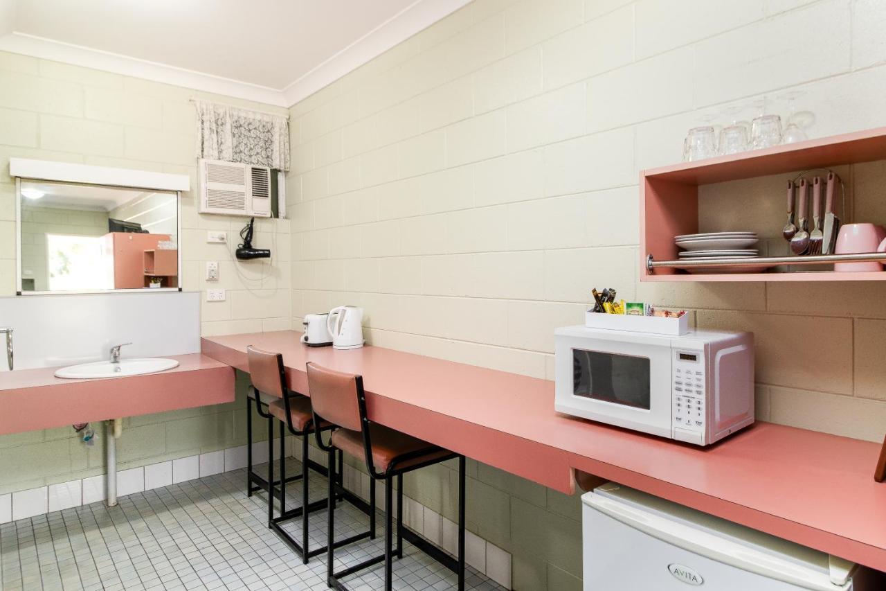 Yungaburra Park Motel Exterior foto