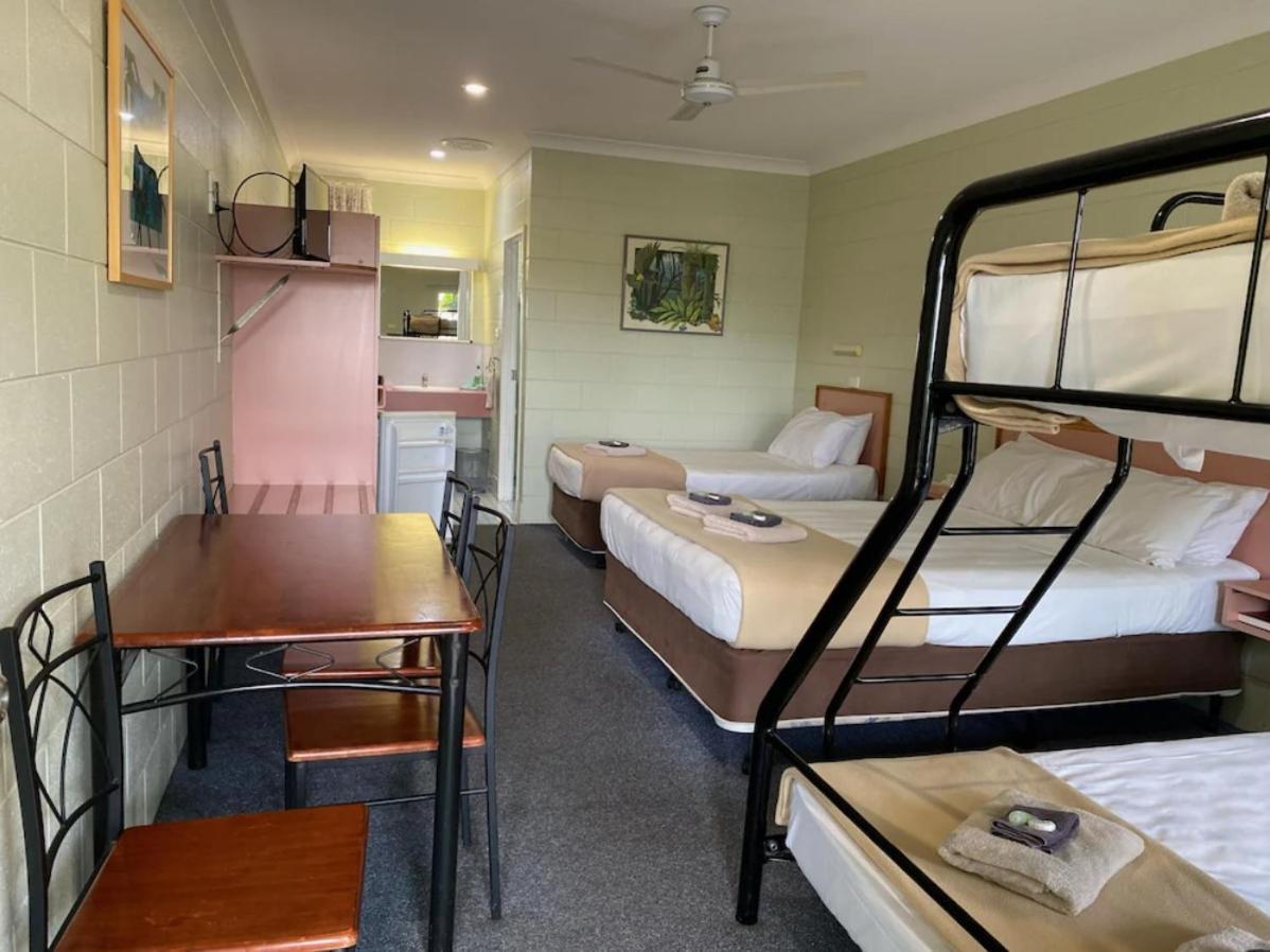 Yungaburra Park Motel Exterior foto