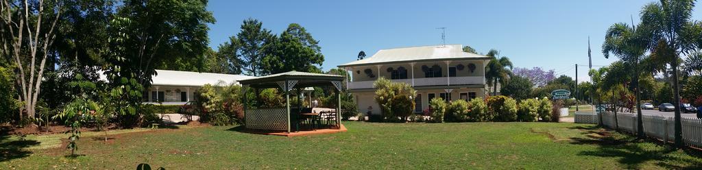Yungaburra Park Motel Exterior foto