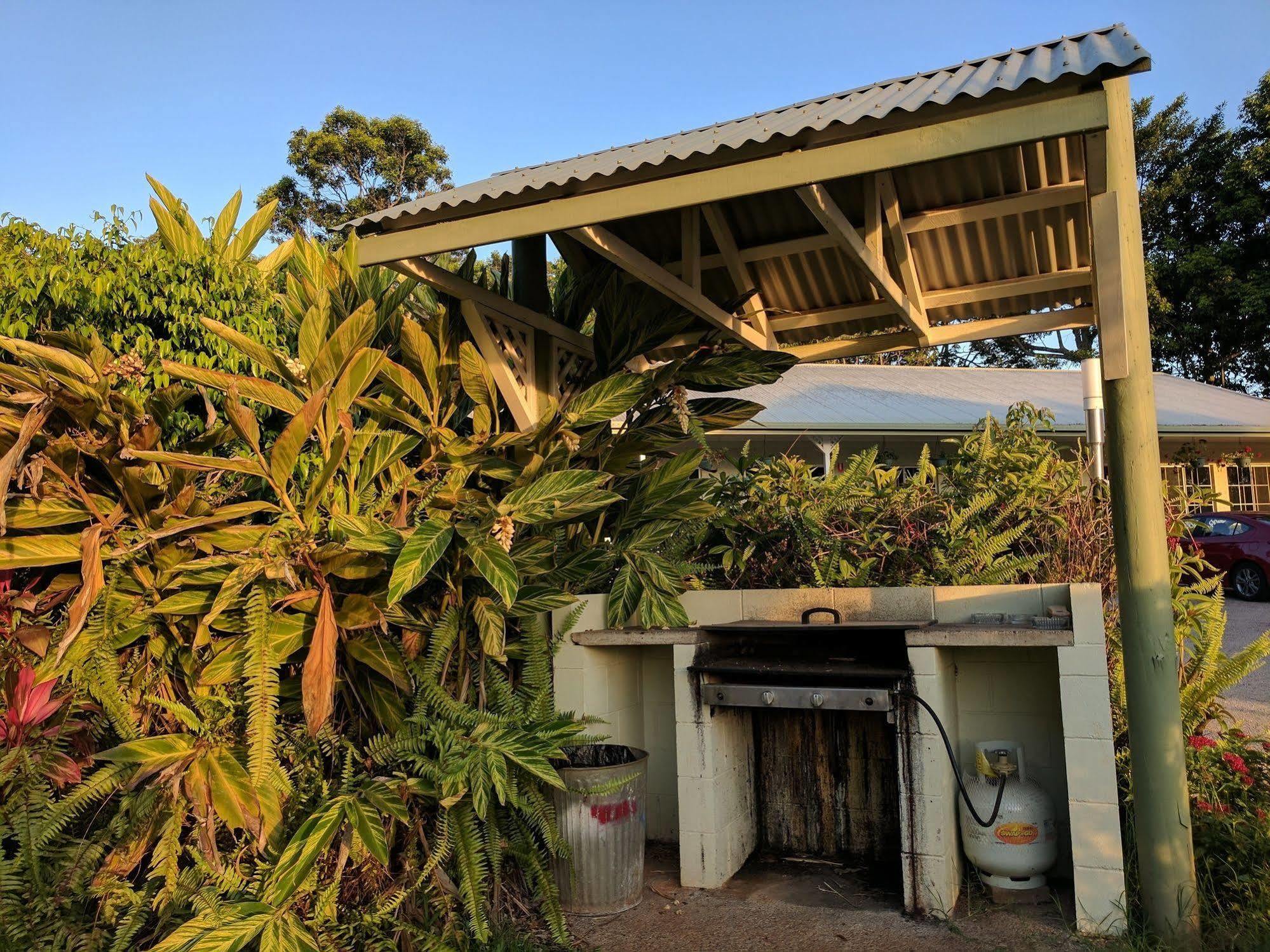 Yungaburra Park Motel Exterior foto