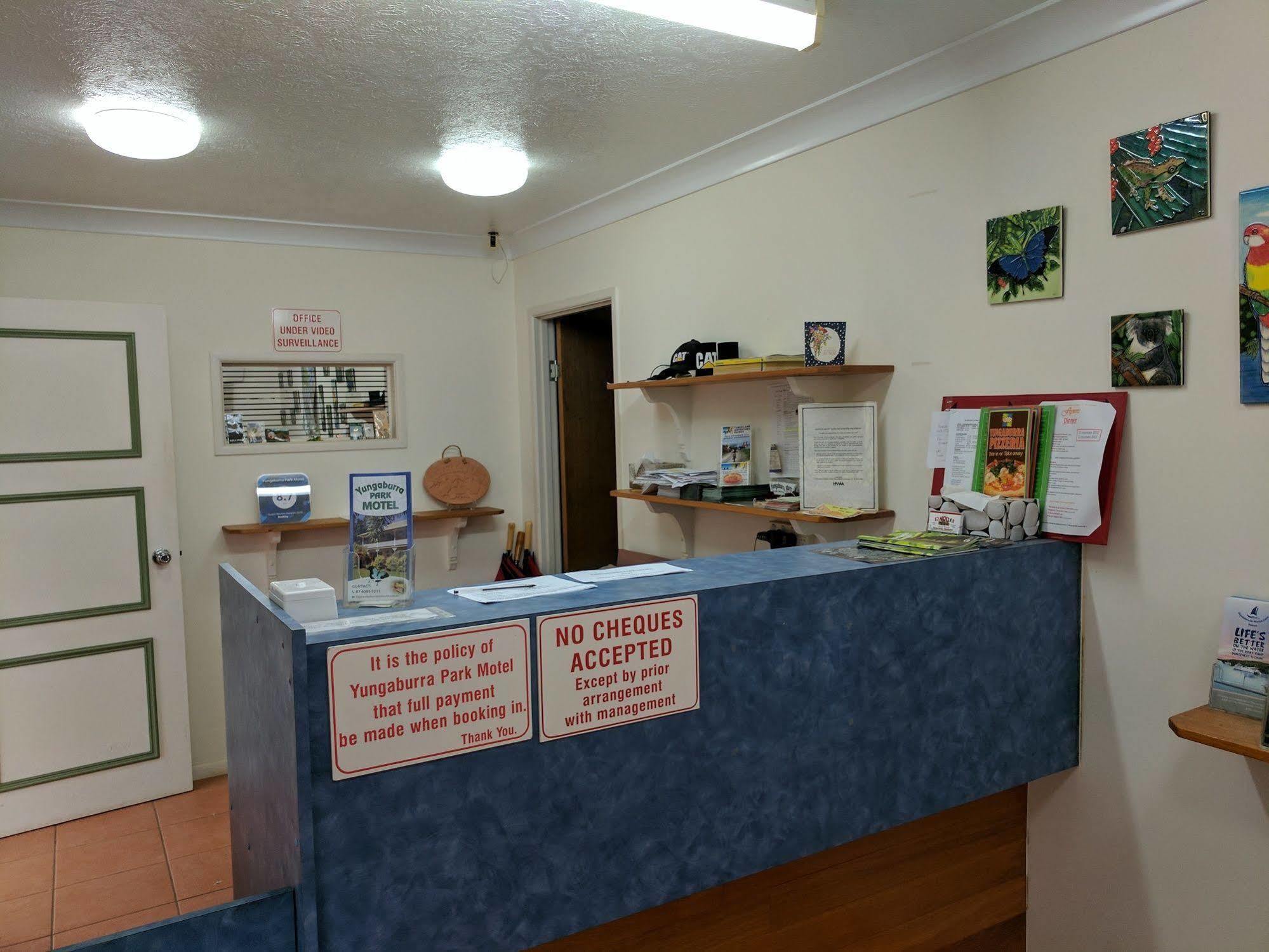 Yungaburra Park Motel Exterior foto