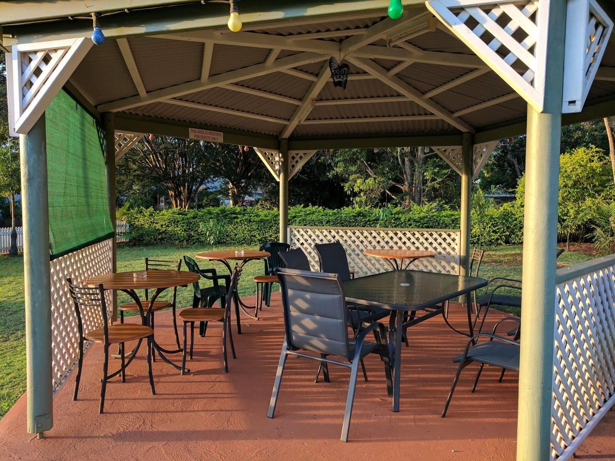 Yungaburra Park Motel Exterior foto